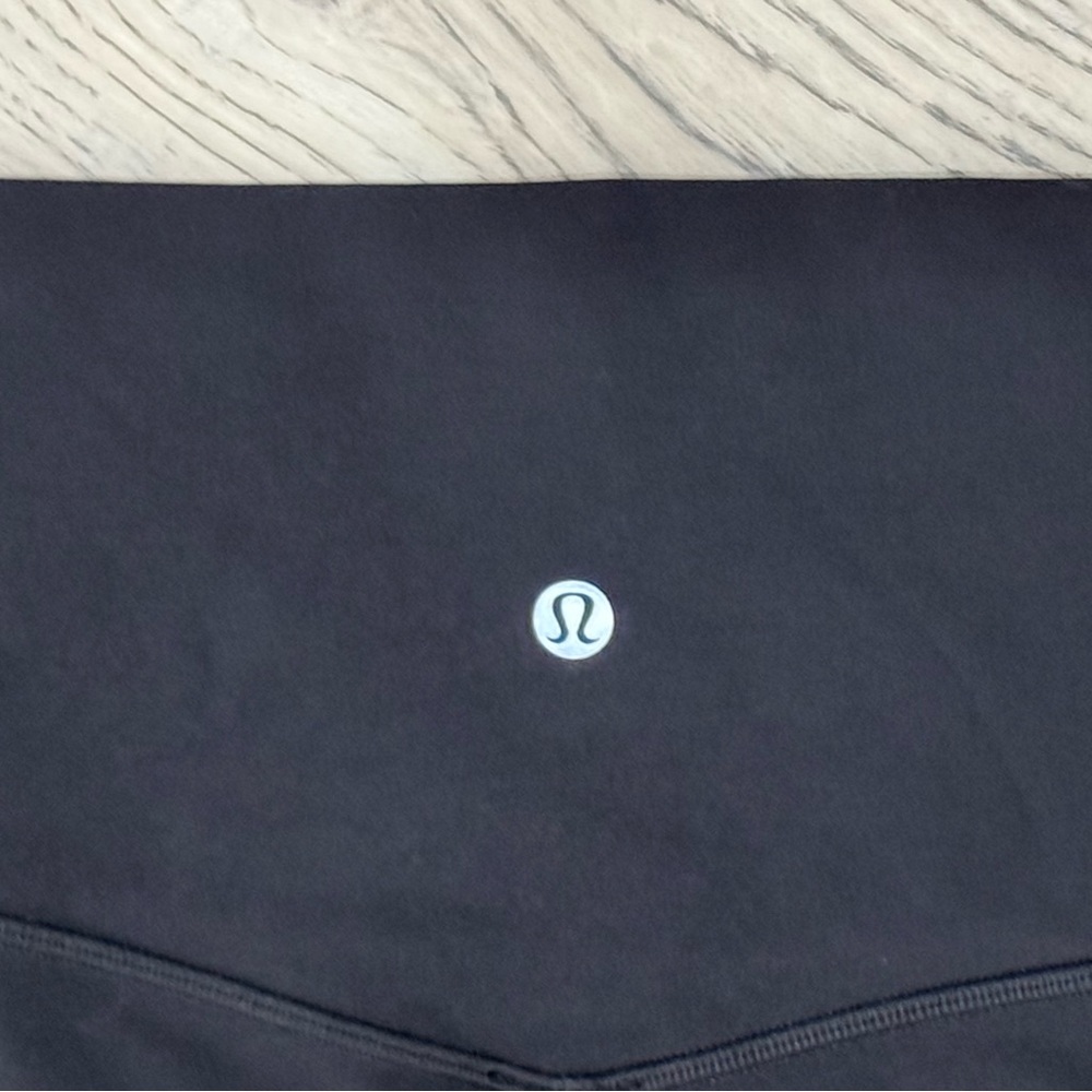 NEW Lululemon Align Ribbed High-Rise Short 6" Size 4 Black Color Shorts Women’s - Picture 6 of 8